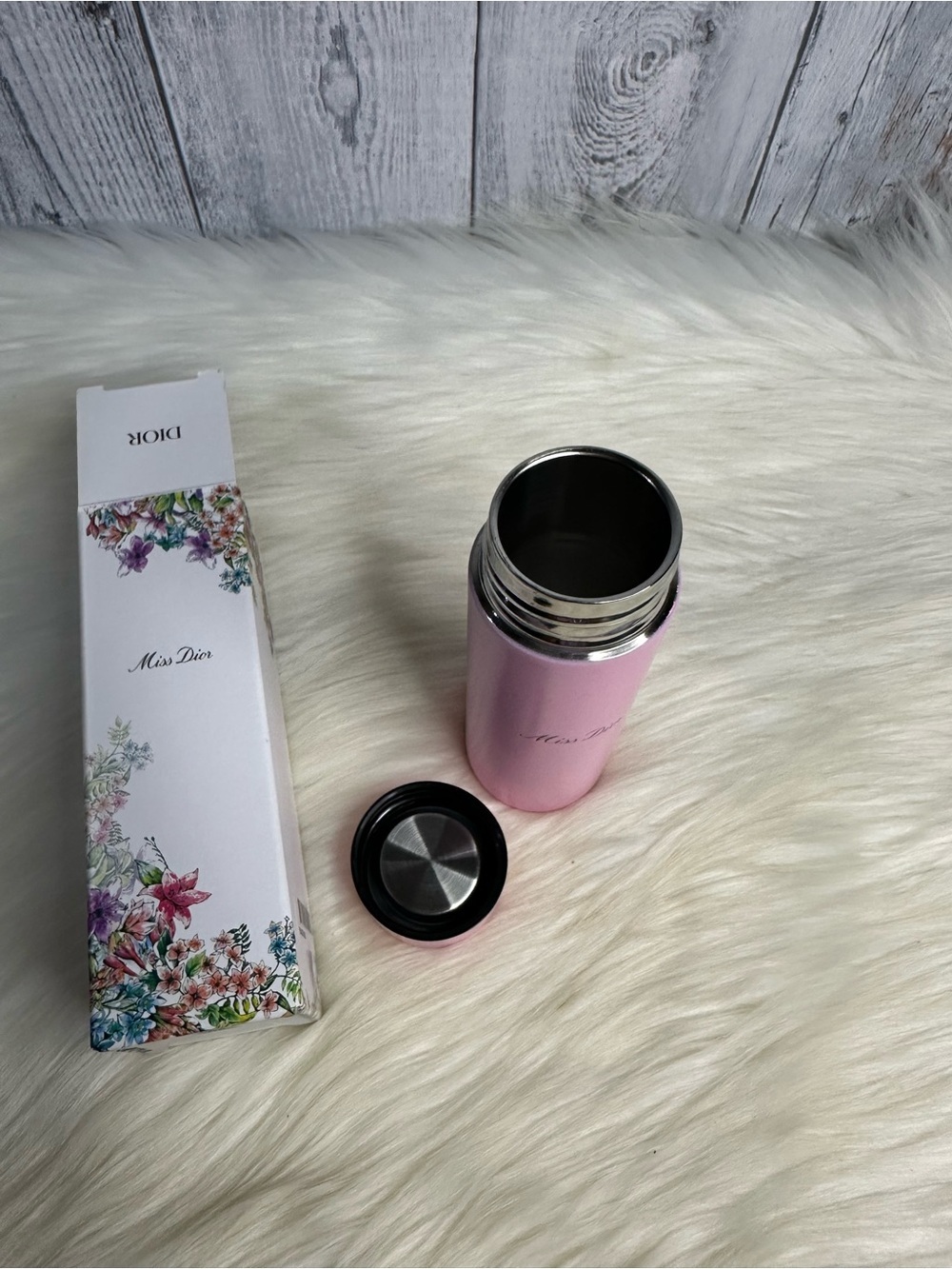 DIOR mini bottle - Picture 6 of 12